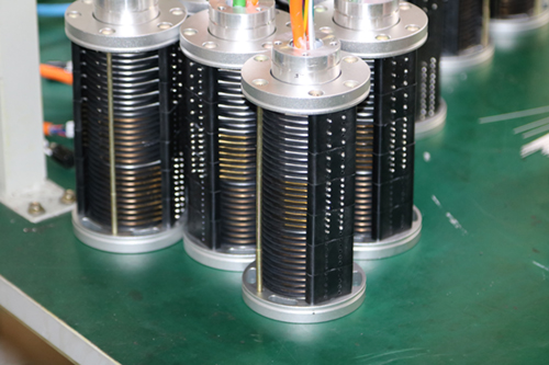 導(dǎo)電滑環(huán)接觸件具有導(dǎo)電性好 耐腐蝕性強(qiáng)的特點(diǎn)