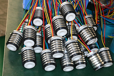 滑環(huán)結(jié)構(gòu) 滑環(huán)結(jié)構(gòu)